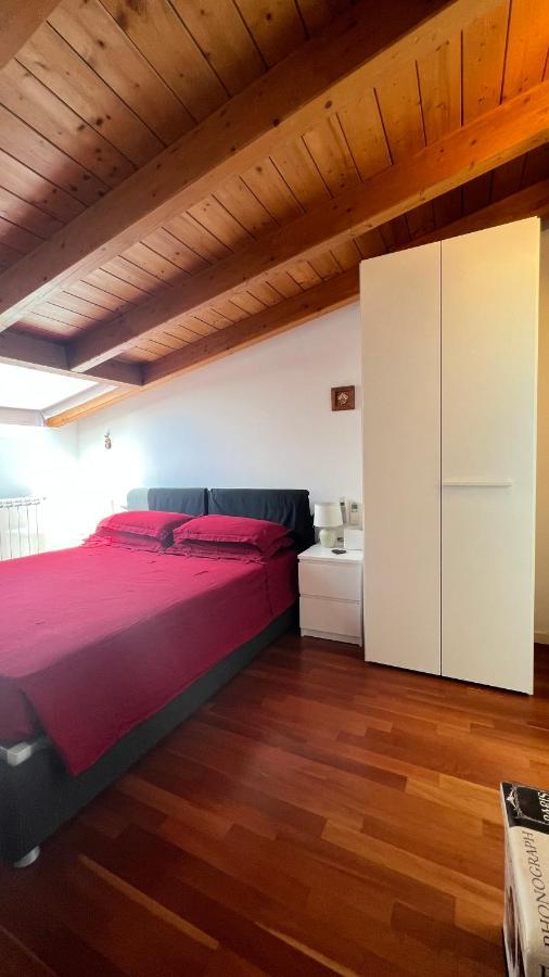 Le Corti Di Legnano Uno Monolocali Centralissimi Luaran gambar